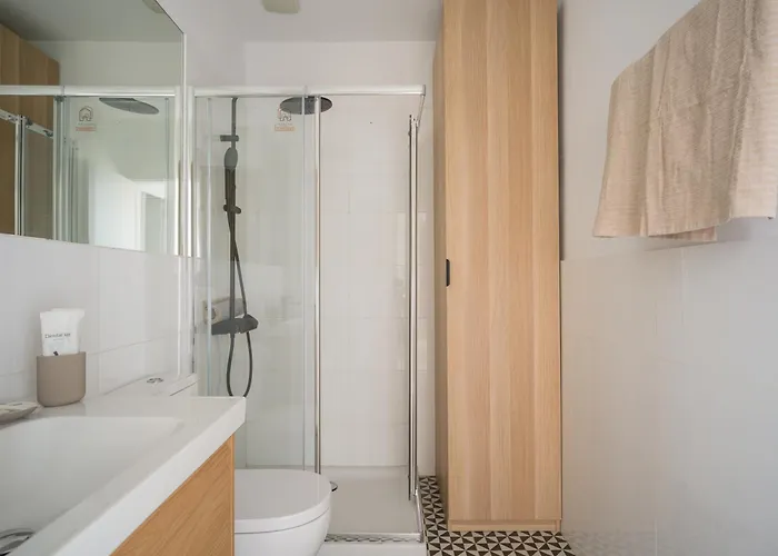 Gran Con Ascensor Cerca Playa Canteras Bt3a