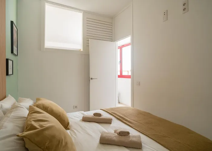 Gran Con Ascensor Cerca Playa Canteras Bt3a *